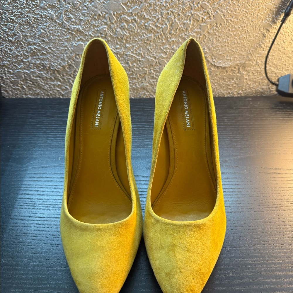 ANTONIO MELANI Vibrant Yellow Heels